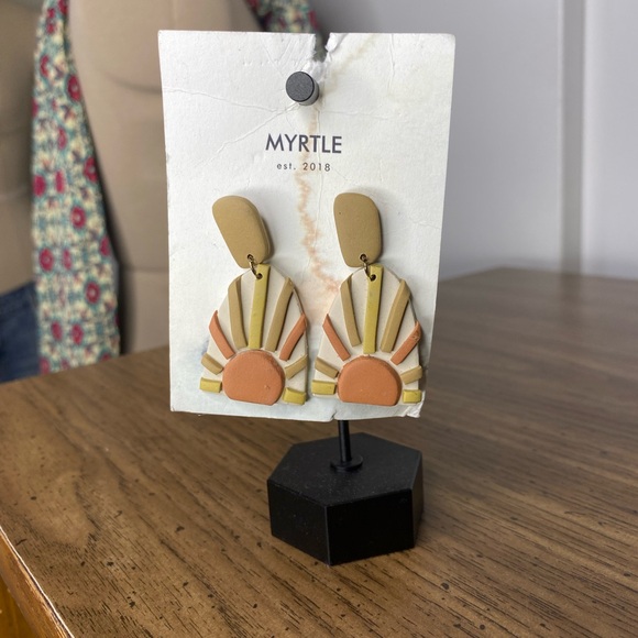 Jewelry - NEW Earrings